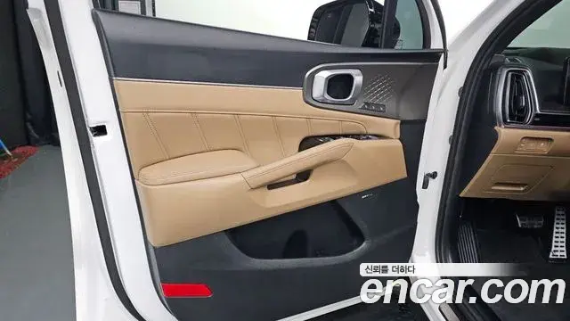 Kia Sorento 2025 — Photo 15/38