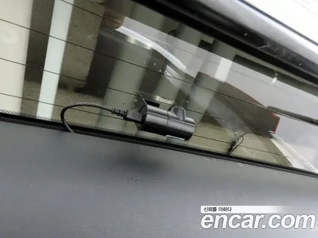 Hyundai Staria 2022 — Şəkil 18/20