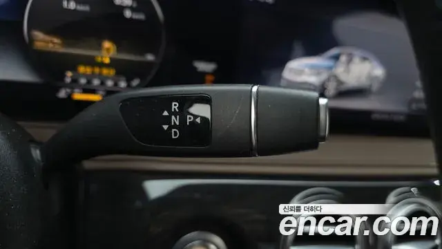 Mercedes-Benz S-Class 2018 — Photo 9/20