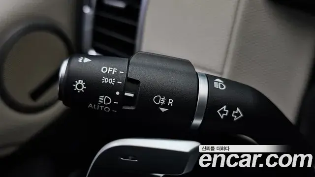 Land Rover Discovery 5 2023 — Photo 20/20