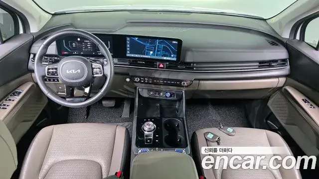 Kia Carnival 2023 — Фото 7/20