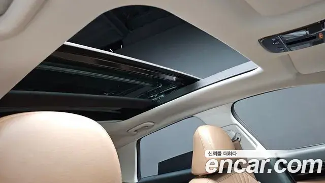 Hyundai Grandeur 2023 — Фото 19/20