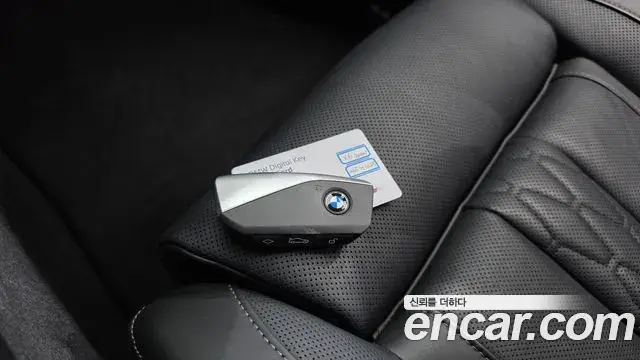 BMW X6 2025 — Photo 15/20
