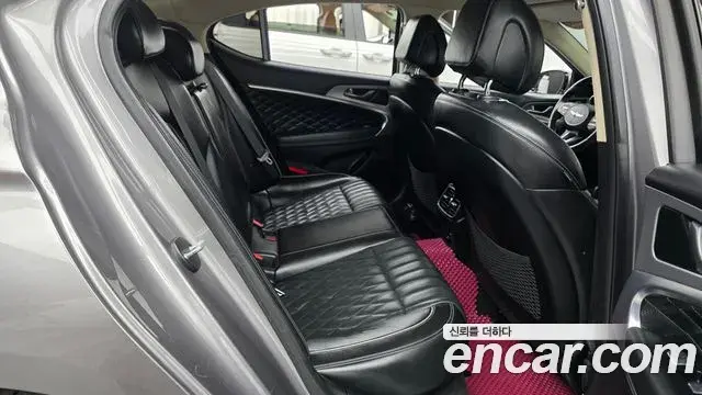 Genesis G70 2021 — Şəkil 9/20