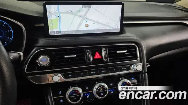 Genesis G70 2021 — Şəkil 18/20