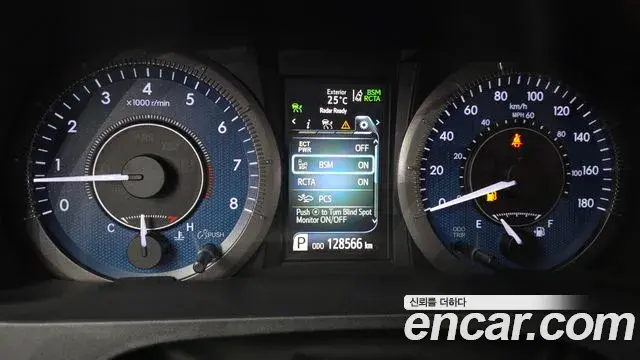 Toyota Sienna 2018 — Photo 8/20
