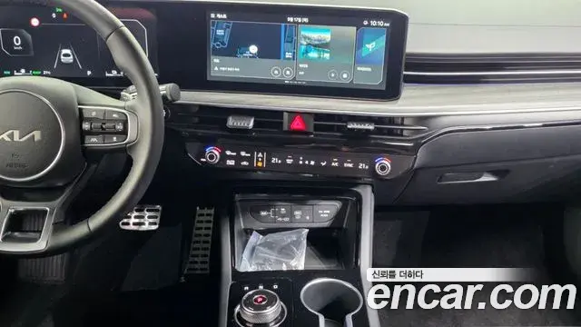 Kia K5 2025 — Şəkil 30/39