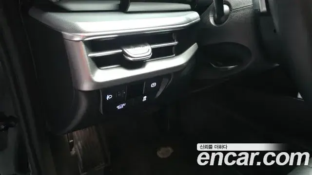 Hyundai Grandeur 2023 — Фото 13/20