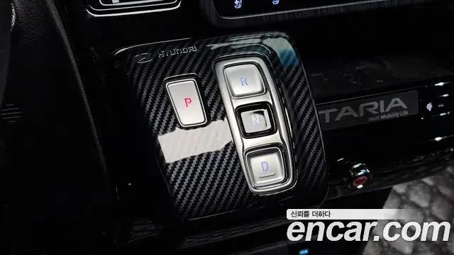 Hyundai Staria 2025 — Фото 9/20