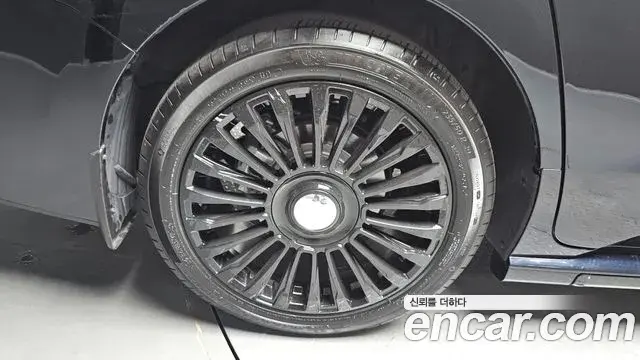 Toyota Sienna 2023 — Photo 13/20