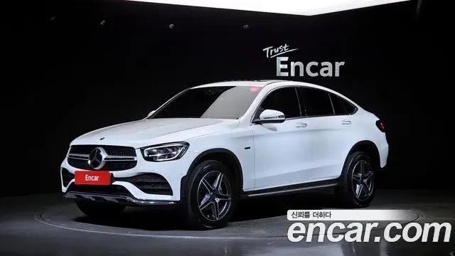 Mercedes-Benz GLC-Class 2020 — Photo 1/20