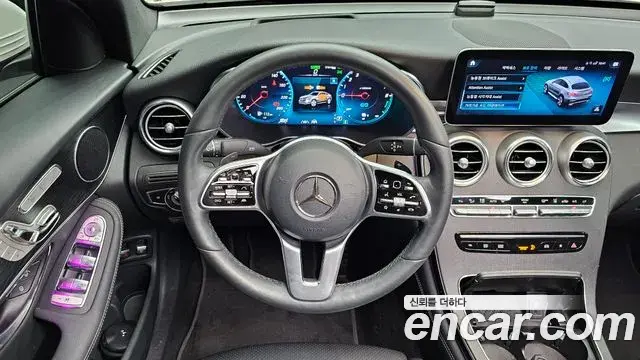Mercedes-Benz GLC-Class 2020 — Photo 13/20