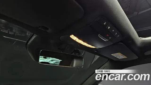 Mercedes-Benz GLC-Class 2020 — Photo 16/20