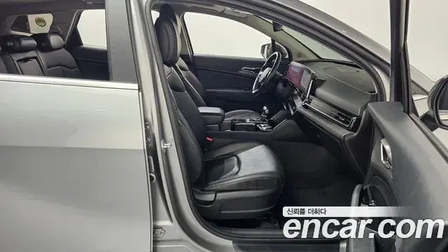 Kia Sportage 2021 — Şəkil 9/34