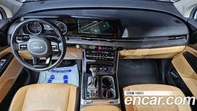 Kia Carnival 2022 — Photo 7/20