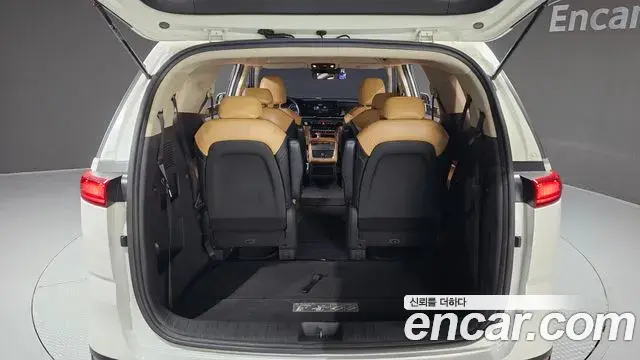 Kia Carnival 2022 — Photo 20/20