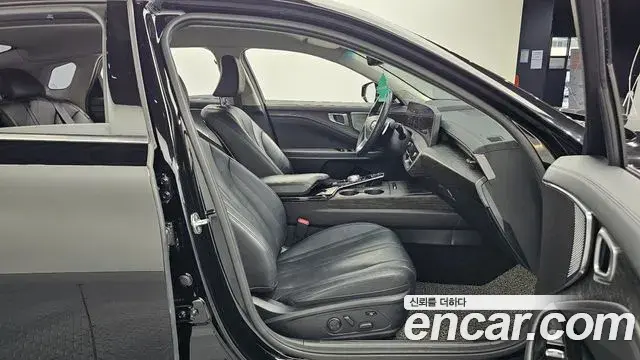 Kia K8 2021 — Photo 11/20