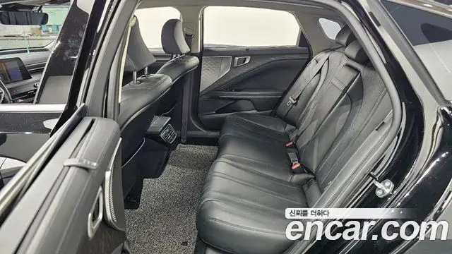 Kia K8 2021 — Photo 12/20