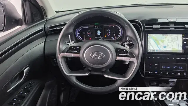 Hyundai The New Tucson 2023 — Фото 13/20