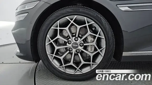 Genesis Electrified G80 2022 — Şəkil 5/20