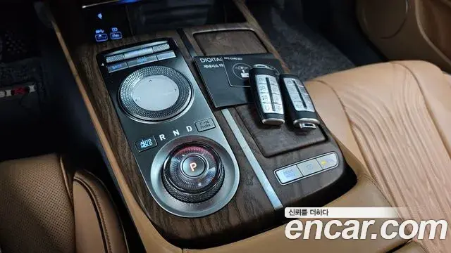 Genesis Electrified G80 2022 — Şəkil 9/20
