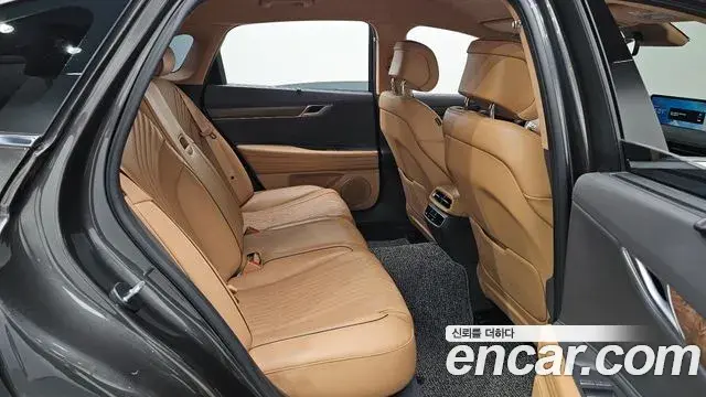 Genesis Electrified G80 2022 — Şəkil 13/20