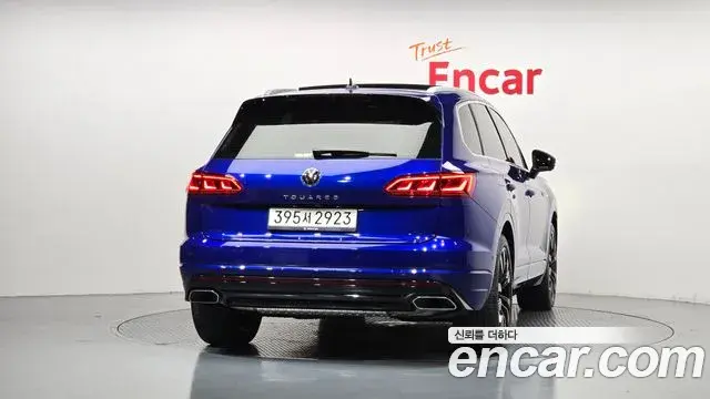 Volkswagen Touareg 2023 — Photo 3/20