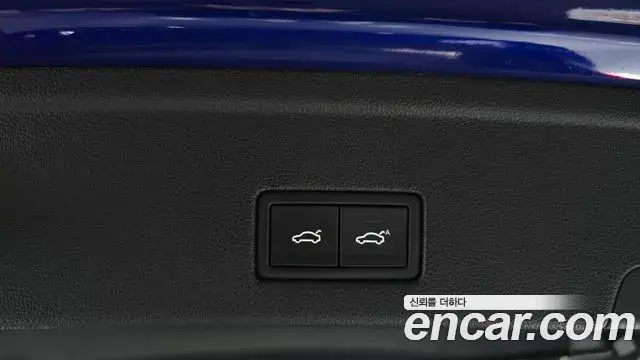 Volkswagen Touareg 2023 — Photo 15/20