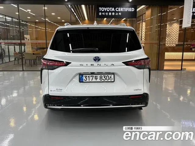 Toyota Sienna 2025 — Photo 3/19