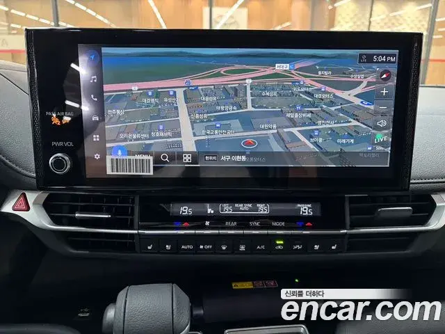 Toyota Sienna 2025 — Photo 7/19