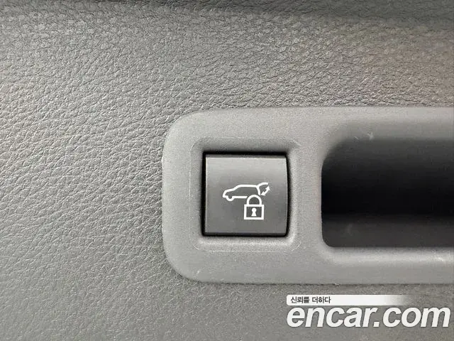 Toyota Sienna 2025 — Photo 15/19