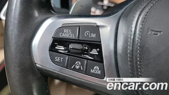 BMW 3 Series 2019 — Фото 19/20