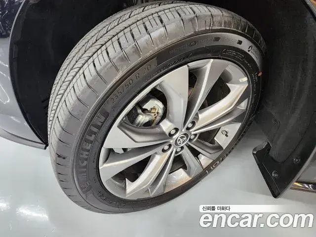 Toyota Sienna 2025 — Photo 19/19