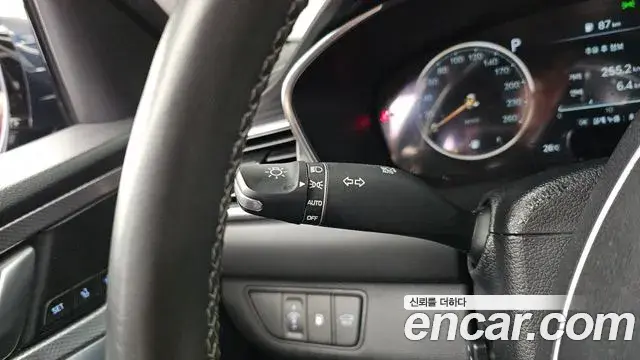 Genesis G70 2022 — Photo 15/37