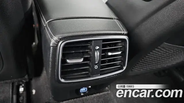 Genesis G70 2022 — Photo 6/37