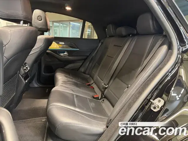 Mercedes-Benz GLE-Class 2022 — Фото 12/20