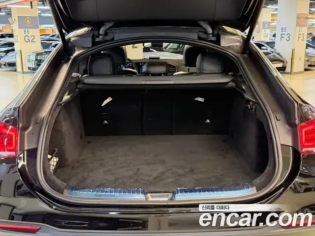 Mercedes-Benz GLE-Class 2022 — Фото 14/20