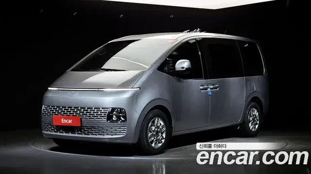 Hyundai Staria, 2024