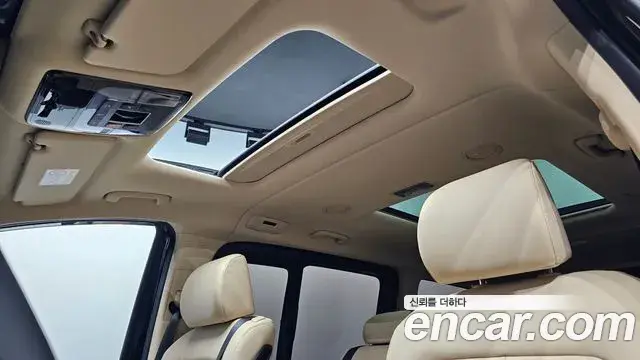 Hyundai Staria 2025 — Фото 19/20