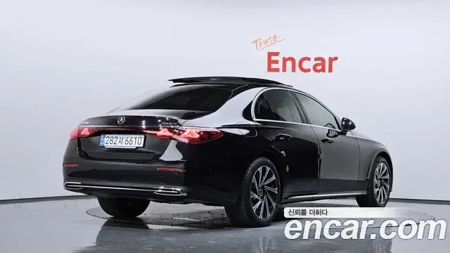 Mercedes-Benz E-Class 2024 — Şəkil 2/20