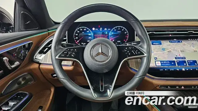 Mercedes-Benz E-Class 2024 — Şəkil 12/20