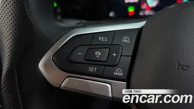 Volkswagen Golf 2026 — Şəkil 32/36