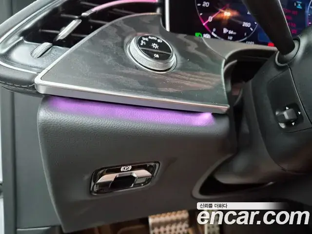 Mercedes-Benz E-Class 2026 — Photo 20/20