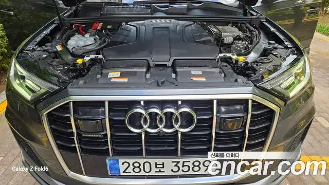 Audi Q7 2022 — Фото 18/20