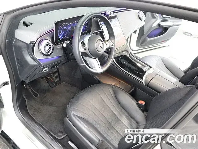 Mercedes-Benz EQE 2023 — Şəkil 19/20
