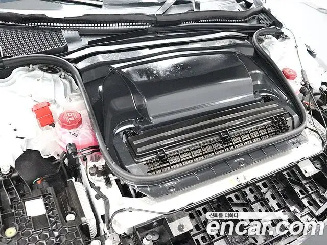 Mercedes-Benz EQE 2023 — Şəkil 18/20