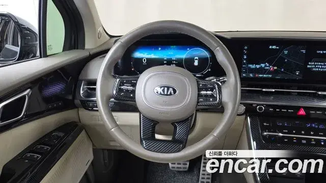 Kia Carnival 2021 — Photo 13/20