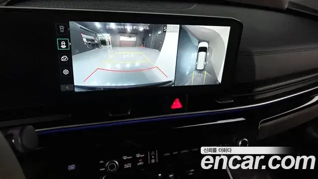 Kia Carnival 2024 — Photo 17/20