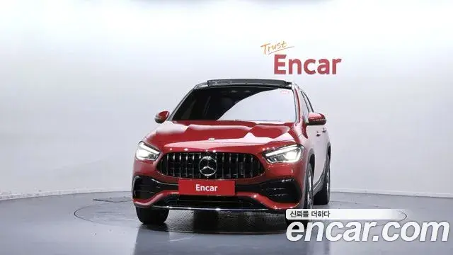 Mercedes-Benz GLA-Class 2022 — Фото 3/20