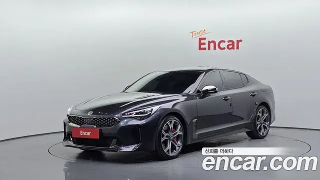 Kia Stinger 2019 — Photo 4/20